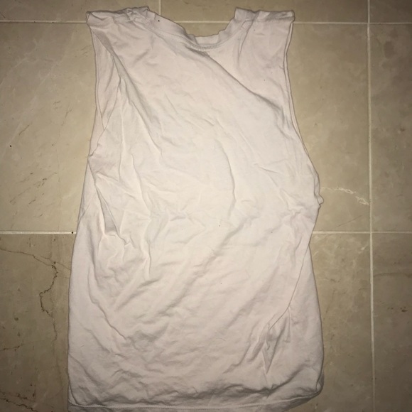 BRANDY MELVILLE SLEEVELESS TEE - Picture 3 of 4